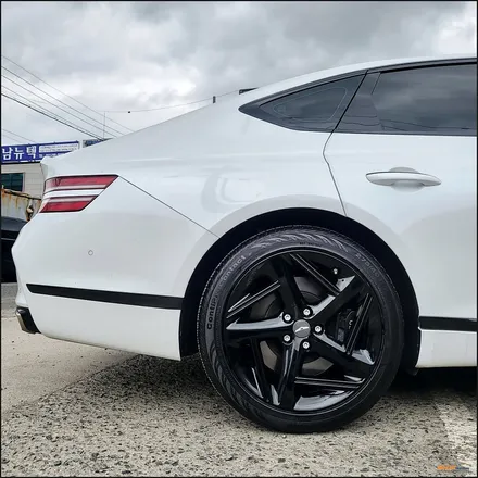 [울산휠마스터] 제네시스g80 순정휠 블랙유광 분체도장 휠도색 [울산휠도색, 울산휠수리, 울산휠복원] / 울산 북구