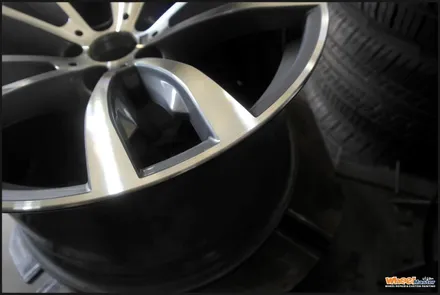 [울산다이아몬드컷팅][휠수리]bmw x5 순정 다이아몬드컷팅휠수리 / 울산 북구