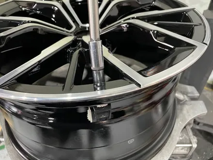 [울산휠마스터] BMW 5시리즈 순정 다이아몬드컷팅 휠 복원 / 울산 휠 도색, 울산 휠 수리 / 울산 북구