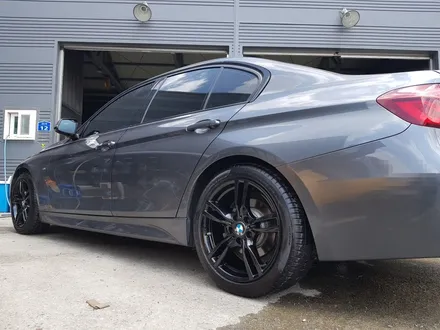 [울산휠마스터][울산휠도색][휠도색잘하는집]BMW 3시리즈 블랙유광 분체도장 / 울산 북구