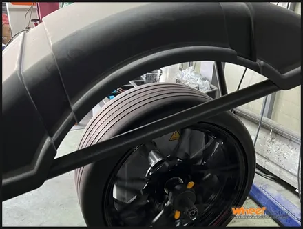 [울산휠도색,휠수리,휠복원] 울산휠마스터 bmw m4 컴페티션 20인치 666m휠 블랙유광 휠도색 / 울산 북구