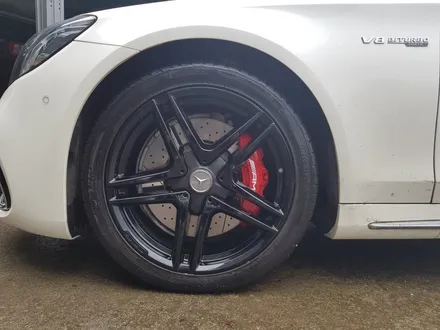 [울산휠마스터][휠도색][캘리퍼도색]벤츠 S63 AMG 블랙유광 분체도장 및 캘리퍼 도색 / 울산 북구