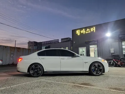[울산휠마스터] BMW F10 5시리즈 캘리퍼도색 [울산 휠 도색, 울산 캘리퍼 도색, 울산 휠 수리, 울산 휠 복원] / 울산 북구