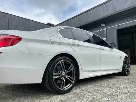 [울산 휠마스터] BMW F10 5시리즈 고스트크롬 휠 복원 도색 / 울산 북구