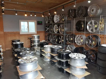 울산 렉서스ES 300H 라이트 건메탈 휠 도색 / 휠수리, 휠복원 / 울산 북구