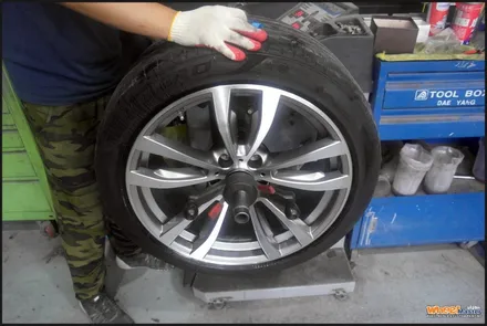 [울산휠수리][휠도색]bmwx6 순정휠 다이아몬드컷팅휠수리[휠복원] / 울산 북구