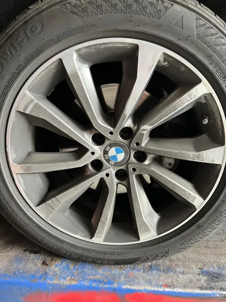[울산휠마스터][휠도색잘하는집]BMW X6 휠복원, 휠 반무광 블랙 도색 / 울산 북구