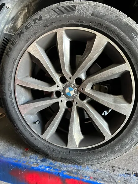 [울산휠마스터][울산휠도색][휠복원도색맛집]BMW X6 휠 블랙유광 도색 / 울산 북구
