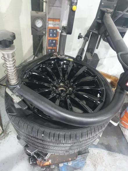 울산휠마스터 BMW 7시리즈 휠도색+캘리퍼도색 /휠수리, 휠복원 / 울산 북구