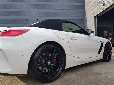 [울산휠마스터][울산휠도색][캘리퍼도색잘하는집]BMW Z4 블랙유광 휠 분체도장 및 캘리퍼 도색 / 울산 북구