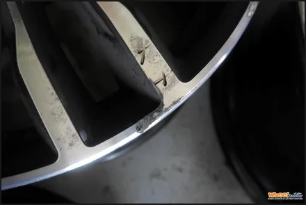 [울산휠][휠도색][휠수리]bmw gt 순정휠 블랙유광 분체도장 휠도색 / 울산 북구