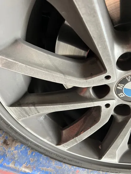 [울산휠마스터][휠도색잘하는집]BMW X6 휠복원, 휠 반무광 블랙 도색 / 울산 북구