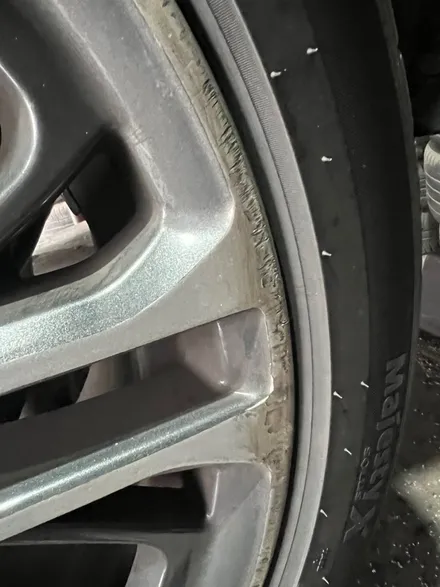 [울산휠마스터][울산휠복원][휠복원맛집]BMW X4 다이아몬드컷팅 휠 복원 / 울산 북구
