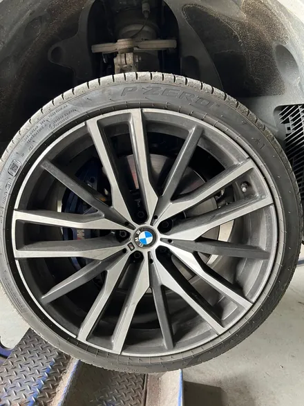 [울산휠마스터][휠도색잘하는집]BMW X5 M 블랙유광 휠도색 / 울산 북구
