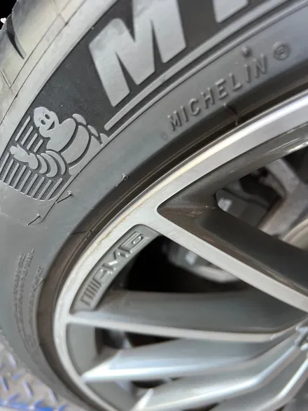 [울산휠마스터][울산휠복원][휠복원맛집]벤츠 AMG GT 다이아몬드컷팅 휠 복원 / 울산 북구