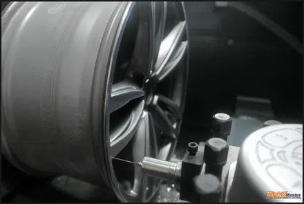 [울산다이아몬드컷팅휠][울산휠복원]bmw g11/g12 7시리즈 순정 다이아몬드컷팅휠수리 / 울산 북구