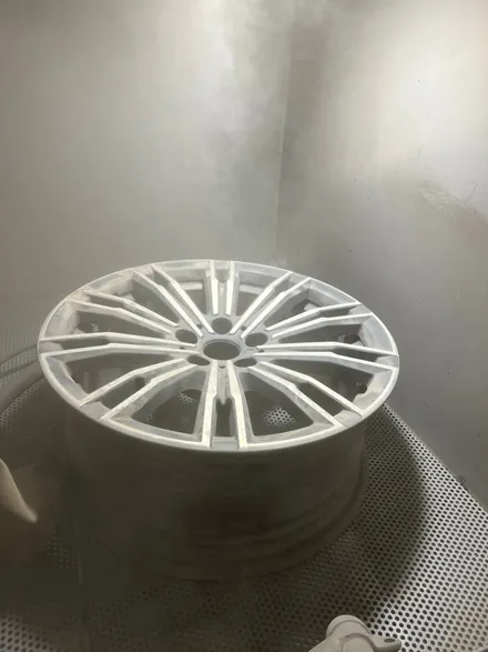[울산휠마스터][울산휠도색][휠복도색맛집]BMW 3시리즈 휠 블랙유광 도색 / 울산 북구