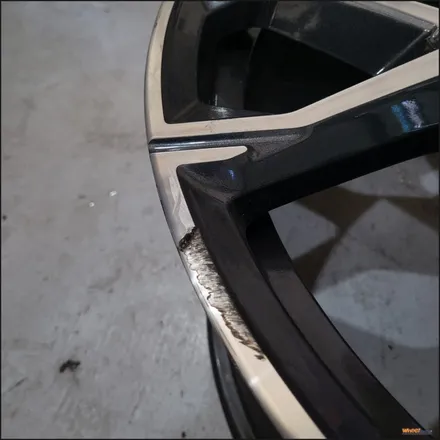 [휠마스터]울산휠도색/휠복원/휠수리 bmw x6 순정휠 블랙유광 분체도장 휠도색 / 울산 북구