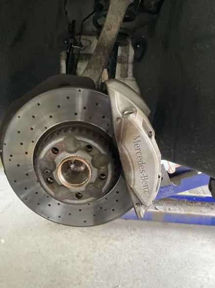 [울산휠마스터][휠도색][캘리퍼도색]벤츠 C 카브리올레 휠 블랙유광 분체도장 및 캘리퍼 도색 / 울산 북구