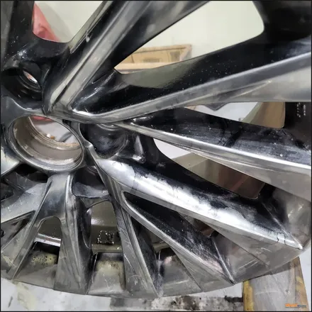 [울산휠도색] 휠마스터 렉서스 es300h 순정휠 블랙유광 분체도장 휠도색 [울산휠수리][울산휠복원] / 울산 북구