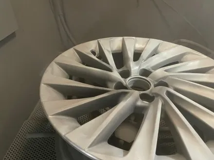 울산 렉서스ES 300H 라이트 건메탈 휠 도색 / 휠수리, 휠복원 / 울산 북구