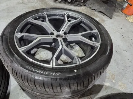 [울산 휠복원] 휠마스터 BMW X5 21인치 741M 휠 유광블랙 분체도장 휠도색 작업 / 울산 북구
