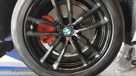 [울산휠마스터][울산휠도색][울산캘리퍼도색]bmw 5시리즈 블랙유광 분체도장 및 캘리퍼 도색 / 울산 북구