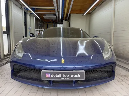 청주 detail_lee_wash 디테일링 세차 전문 Ferrari 488 스파이더  디테일링 세차 & 전면 유리 유막 제거 및 발수코팅 / 청북 청주
