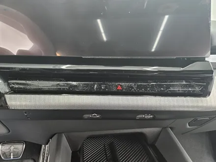 BMW 5시리즈 G60 실내 PPF 완벽한 시공!(영종도실내PPF,주안실내PPF,옥련동실내PPF,도화동실내PPF,고잔동실내PPF,논현동실내PPF,서창동실내PPF,시흥실내PPF) / 인천 연수구 송도동