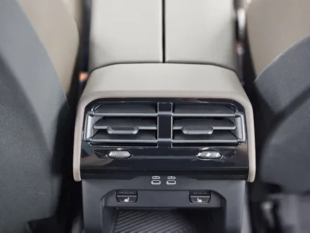 BMW 5시리즈 G60 실내 PPF 완벽한 시공!(영종도실내PPF,주안실내PPF,옥련동실내PPF,도화동실내PPF,고잔동실내PPF,논현동실내PPF,서창동실내PPF,시흥실내PPF) / 인천 연수구 송도동