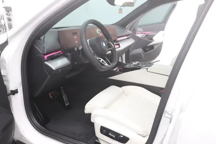 BMW i5 인천 가죽시트코팅 시공!(연수동가죽코팅,남동구가죽코팅,구월동가죽코팅,논현동가죽코팅,서창동가죽코팅,주안가죽코팅,도화동가죽코팅,영종도가죽코팅,십정동가죽코팅,부평가죽코팅) / 인천 연수구 송도동