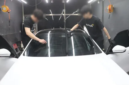 BMW i5 인천 가죽시트코팅 시공!(연수동가죽코팅,남동구가죽코팅,구월동가죽코팅,논현동가죽코팅,서창동가죽코팅,주안가죽코팅,도화동가죽코팅,영종도가죽코팅,십정동가죽코팅,부평가죽코팅) / 인천 연수구 송도동