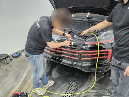 인천 포르쉐 PPF 카이엔 전체 시공 잘하는 곳!송도포르쉐ppf,청라카이엔ppf,부평포르쉐ppf,부평카이엔ppf,남동구포르쉐ppf,연수동카이엔ppf,시흥카이엔ppf,시흥포르쉐ppf / 인천 연수구 송도동