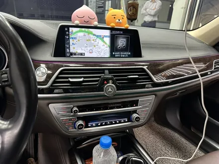 BMW G11 7시리즈 안드로이드 올인원 장착으로 오토 기능과 한 번에