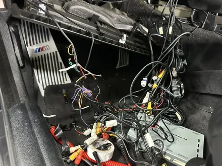 bmw f10 520d 안드로이드 올인원 네비와 오토를 하나로 해결