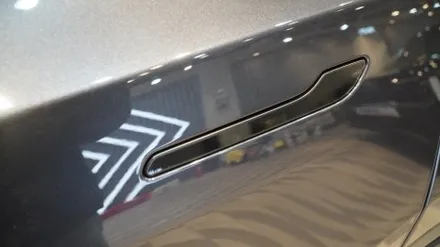 안양썬팅 테슬라 모델Y 브이쿨KEV로 열차단 확실하게 / 안양시 동안구 평촌동