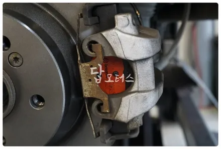 벤츠 CLS 400 W218 리어 브레이크 패드 디스크, 디퍼런셜 데후오일 교환 이야기!! 수원 수입차 오일 전문점 답 모터스 / 수원 호매실동