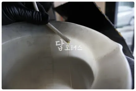 베라크루즈 펠릭스 DOT4 브레이크액 교환하고 스펀지 현상 베이퍼록 현상을 방지하고 안전하게 운전해요~! 수원 호매실 금곡동 답 모터스 / 수원 호매실동