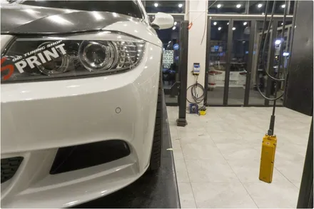 BMW E90 320D 블랙 앤 화이트 시스템 두랄루민 허브 스페이스 12mm, 15mm 튜닝하고 코너링과 자세를 한 번에~!! / 수원 호매실동