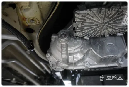BMW X7 xDrive 앞뒤 디퍼런셜 오일, TC 오일 교환!! 수원 합성 오일 전문점 답 모터스 / 수원 호매실동