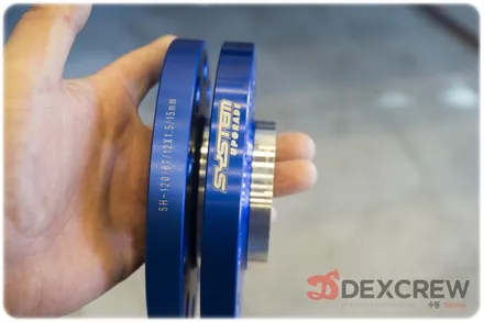 BMW E70 X5 시스템 15mm 두랄루민 허브 스페이스 튜닝!! 코너링과 고속 주행성능 향상!! / 수원 호매실동