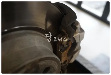 벤츠 CLS 400 W218 리어 브레이크 패드 디스크, 디퍼런셜 데후오일 교환 이야기!! 수원 수입차 오일 전문점 답 모터스 / 수원 호매실동
