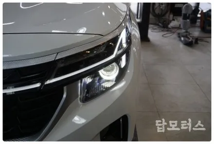 셀토스 만도 프레스티지 인증 합법 LED 전조등 튜닝으로 어두웠던 라이트 야간 운전 시야 확보!! / 수원 권선구, 화성, 광교, 동탄, 용인