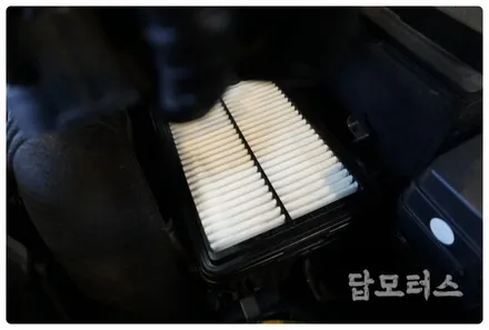 코나 연비 향상과 엔진 보호 기능이 탁월한 엑슨 익스트림 8001 합성유 엔진오일 교환!! 수원 답모터스!! / 수원 호매실동