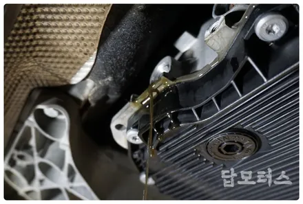 BMW F10 520D 미션오일 교환 ZF 8단 미션오일의 역할과 중요성!! 수원 답 모터스!! / 수원 권선구, 화성, 광교, 동탄, 용인