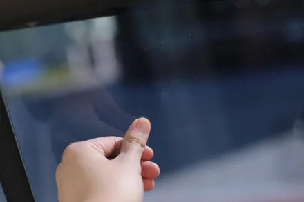 춘천썬팅 혹시 내 차에도 이런 현상이 있다면 빨리 재시공 받으세요!