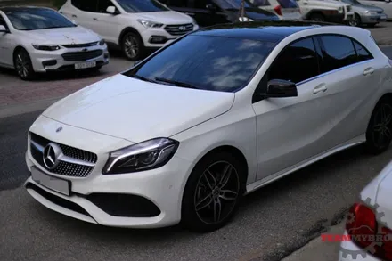 벤츠 A200. 생활보호 PPF, 스타뷰 상시작업, 루프스킨 작업