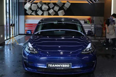 테슬라 모델3썬팅 반사 비반사 비교 들어갑니다.