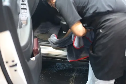 춘천썬팅 혹시 내 차에도 이런 현상이 있다면 빨리 재시공 받으세요!