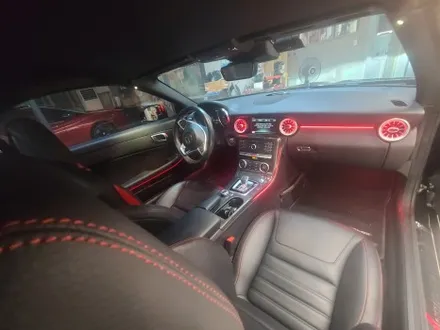 벤츠 SLC 43 amg 자동차 실내 무드등으로 분위기 전환하기! / 대전 서구
